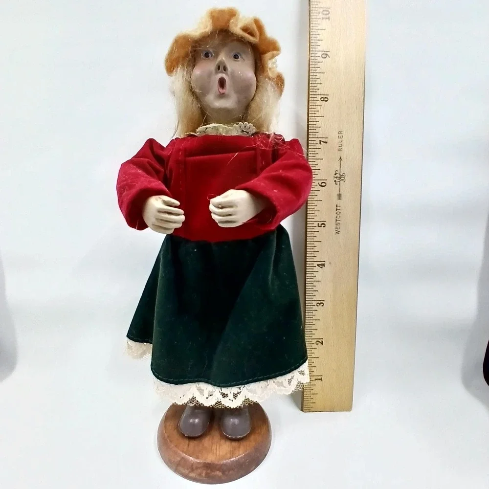 Vintage Christmas Caroler Girl Doll Red Green Velvet Dress‎ Holiday Wooden Base